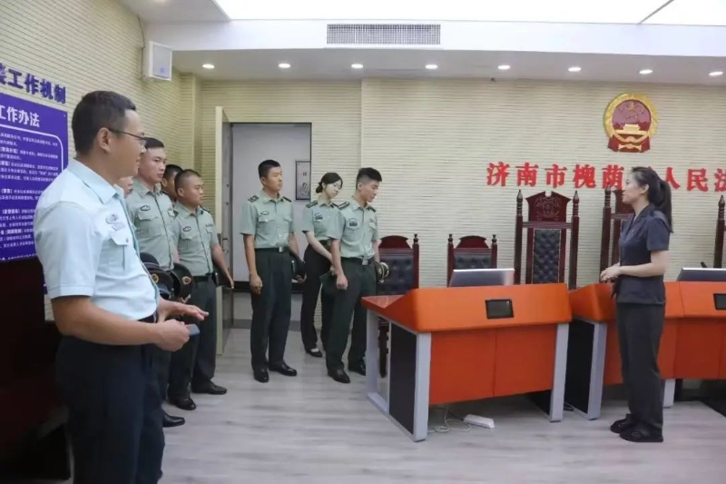 法润军心叙深情 双拥共建谱新篇.jpg