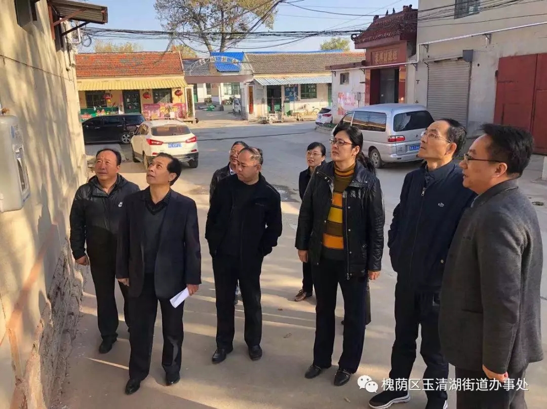 区委常委,政法委书记熊高翔到辖区古城村调研