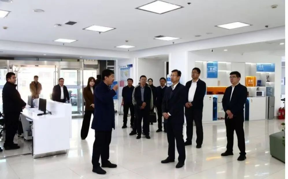 基层减负机构改革_区委书记调研道德街街道便民服务中心_街道政务服务工作汇报