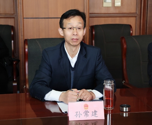 济南市槐荫区人民政府 领导动态 孙常建代理区长向区人大常委会征求