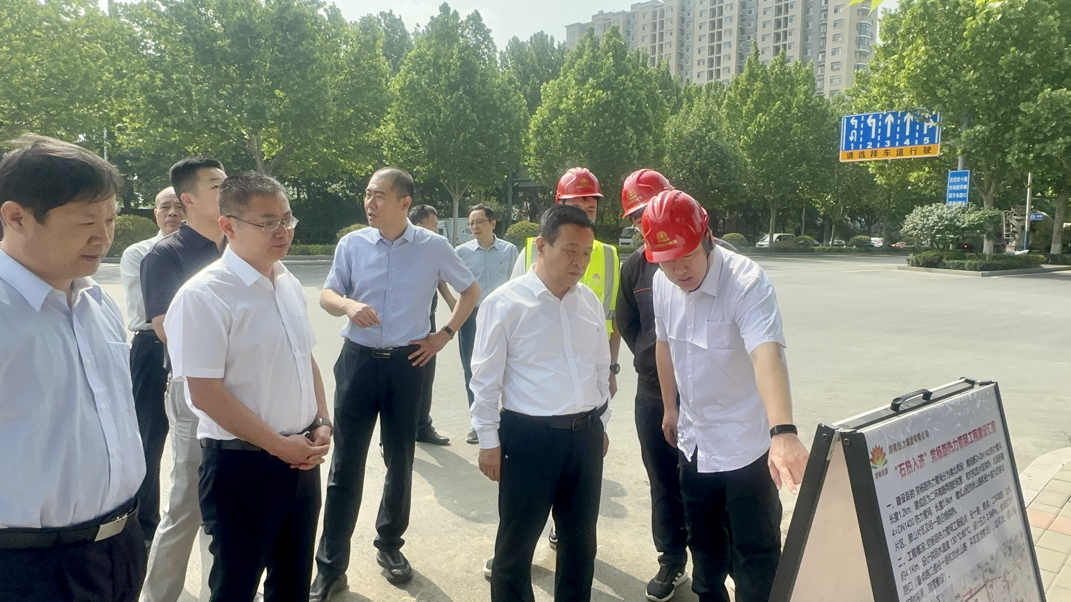 大气.jpg